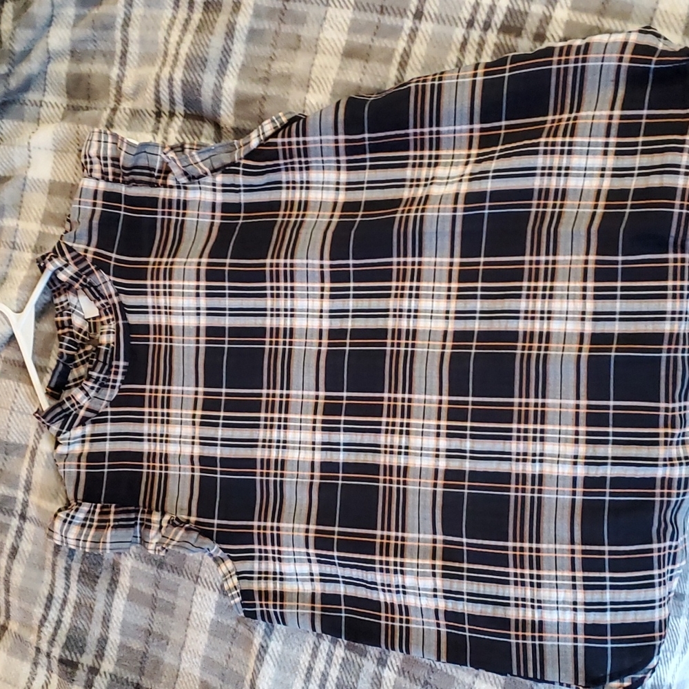 Loft Sleeveless Plaid Shirt